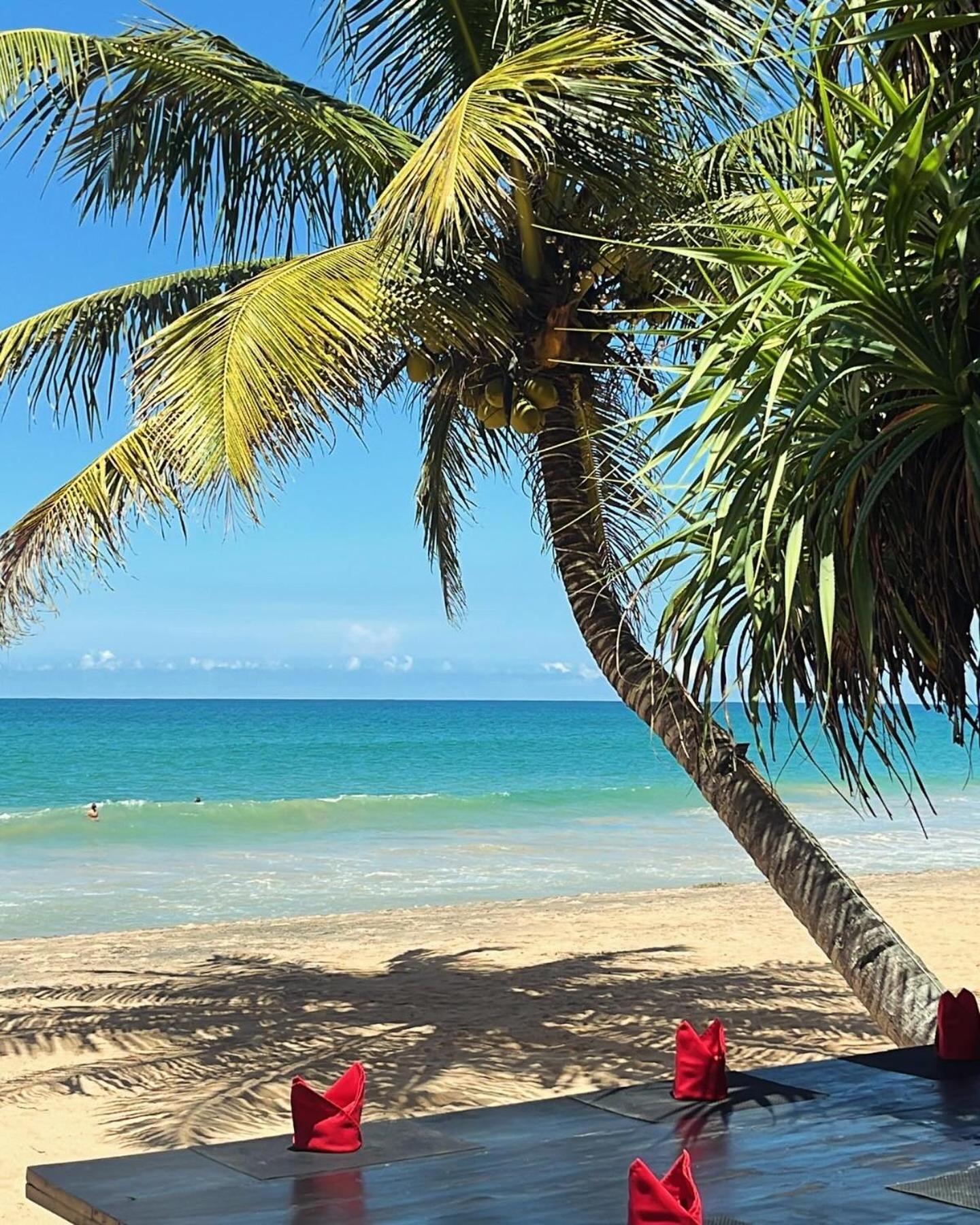 Beach Club Apartments Induruwa Ngoại thất bức ảnh